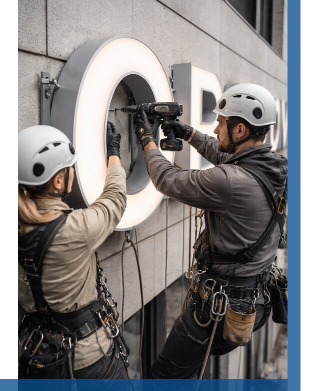 Монтаж световых букв в Волхове от 3140 р. под ключ ВЫСОТНИК-Влх